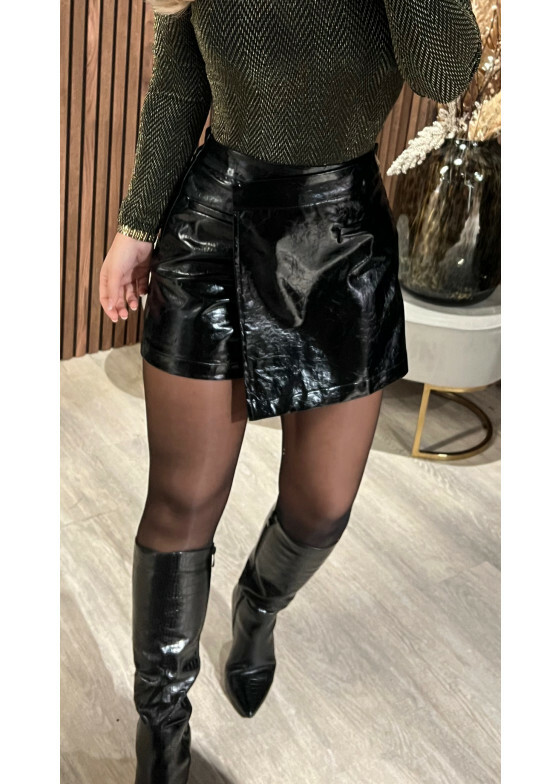 Short Pippa Black SALE