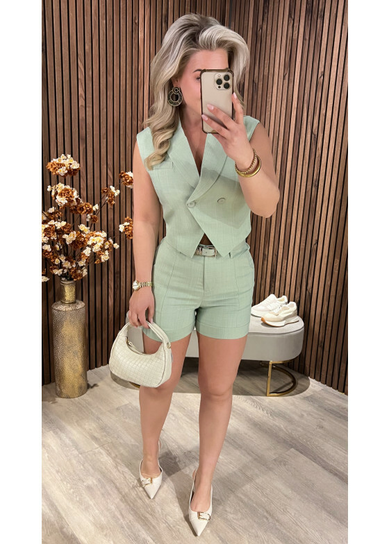 Short Kim Green