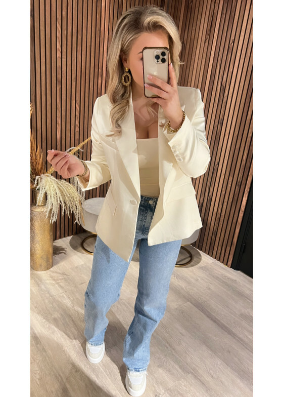 Colbert Satin Creme SALE