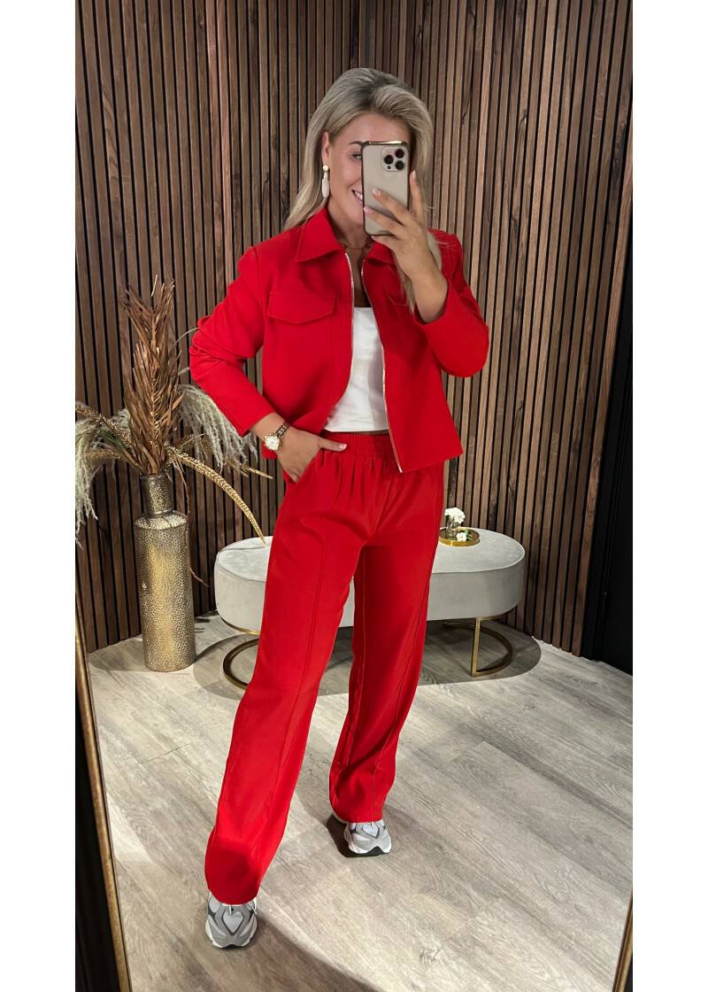 Suit Loren Red