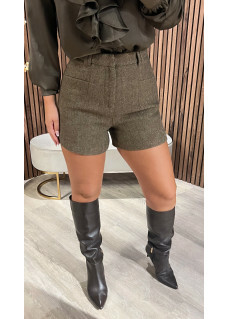 Short Denia